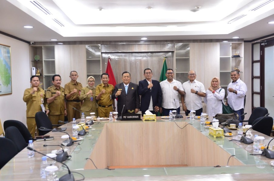 SF Hariyanto Siap Dukung PWI Riau ke HPN dan Porwanas di Tengah Tekanan Fiskal