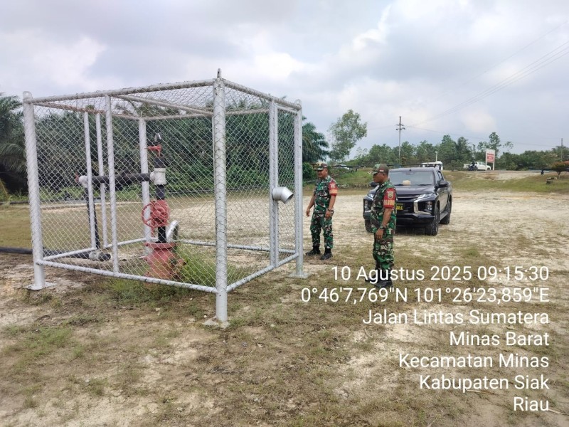 Babinsa Koramil 03/Minas Giat Patroli dan Komsos di Area 3 Minas Field, Situasi Aman Terkendali