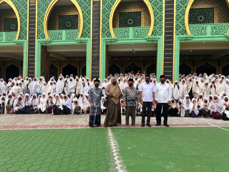 Gus Muhaimin Hadirkan Rumah Bebas Asap untuk Pesantren di Pekanbaru