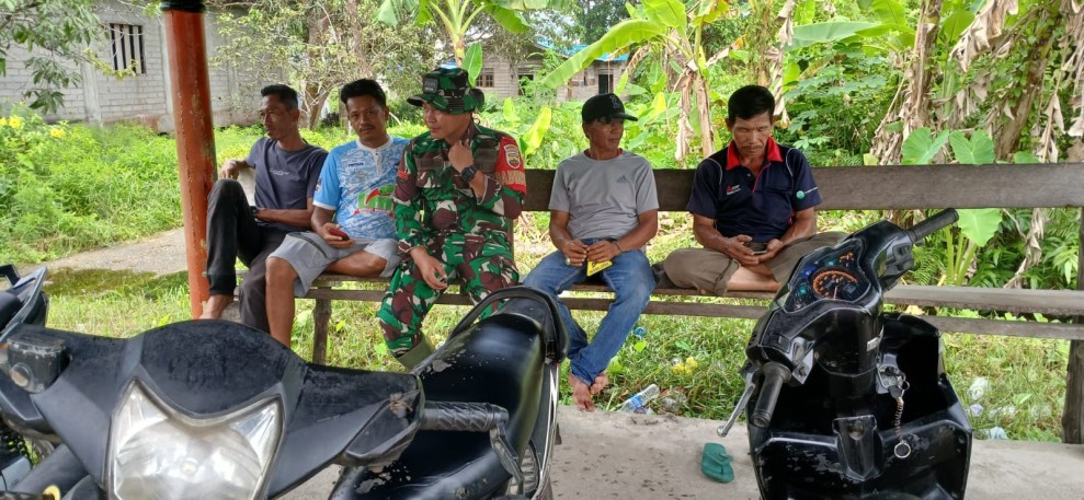 Komsos dengan Warga Binaan, Babinsa Koramil 06/Kateman Sosialisasikan Penerimaan Calon Anggota TNI AD Tahun 2025