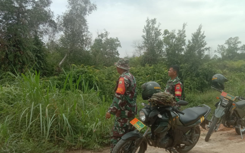 Babinsa Koramil 02 Sampaikan Pesan Terkait Keamanan Hutan dan Lahan