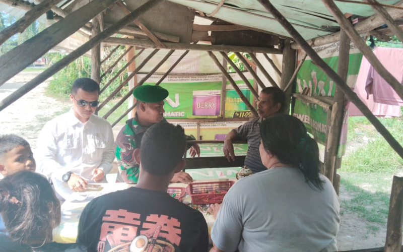 Babinsa Koramil 01/Dumai Lakukan Patroli dan Sosialisasi Keamanan Jalur Pipa PGN