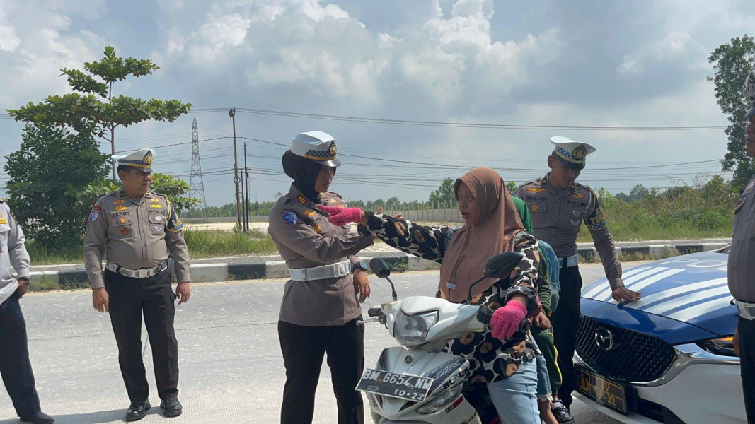 Fenomena Terbalik, Arus Lalu Lintas dari Sumbar ke Riau Meningkat Saat Libur Nataru