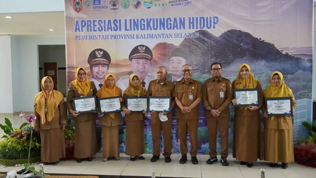 Prestasi Lingkungan Sekolah Tanah Bumbu Kian Menguat Lewat Raihan Adiwiyata 2025