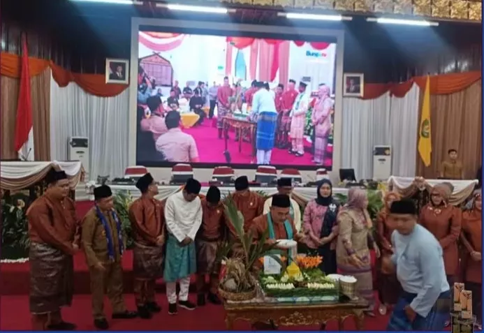 Perkuat Sinergi Jambi, Wawako Sungai Penuh Hadiri Paripurna HUT Bungo