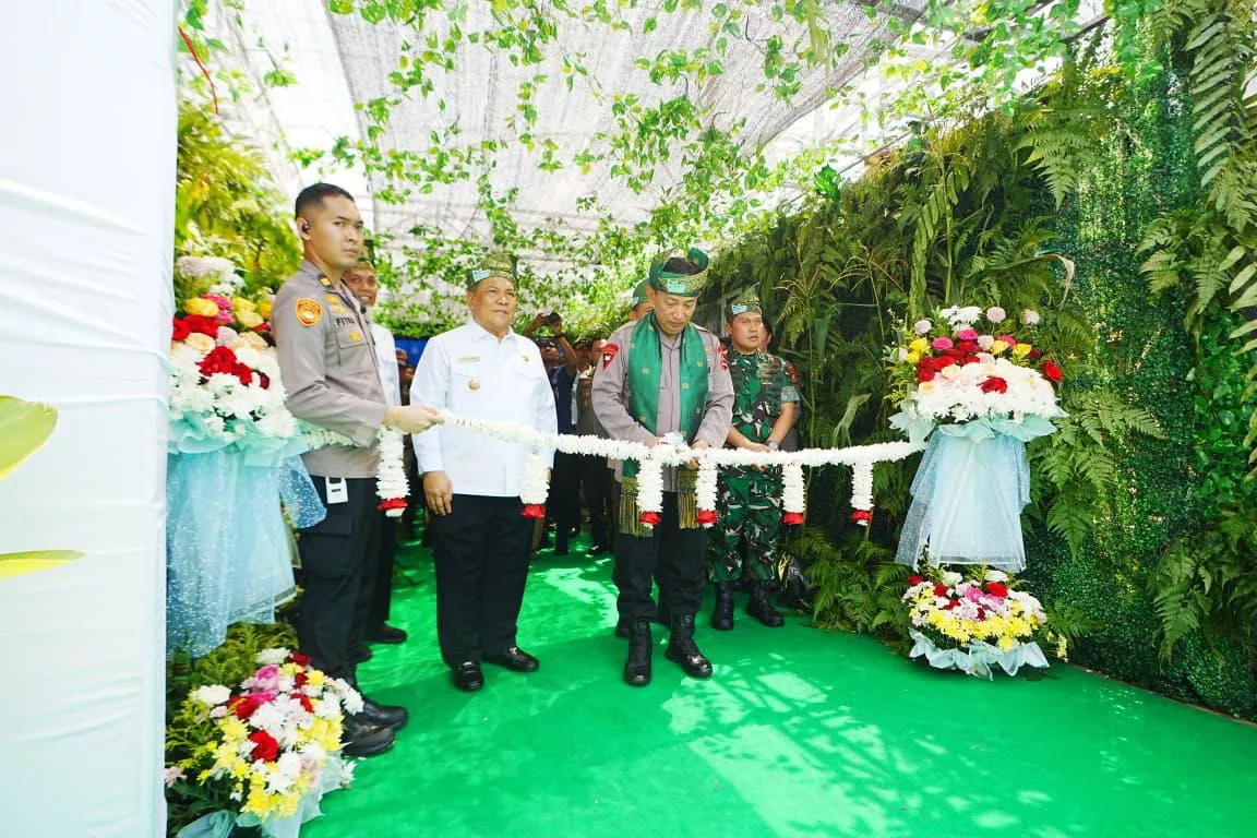 Resmikan 80 Jembatan Merah Putih Presisi di Riau, Kapolri : Permudah Anak Sekolah-Masyarakat