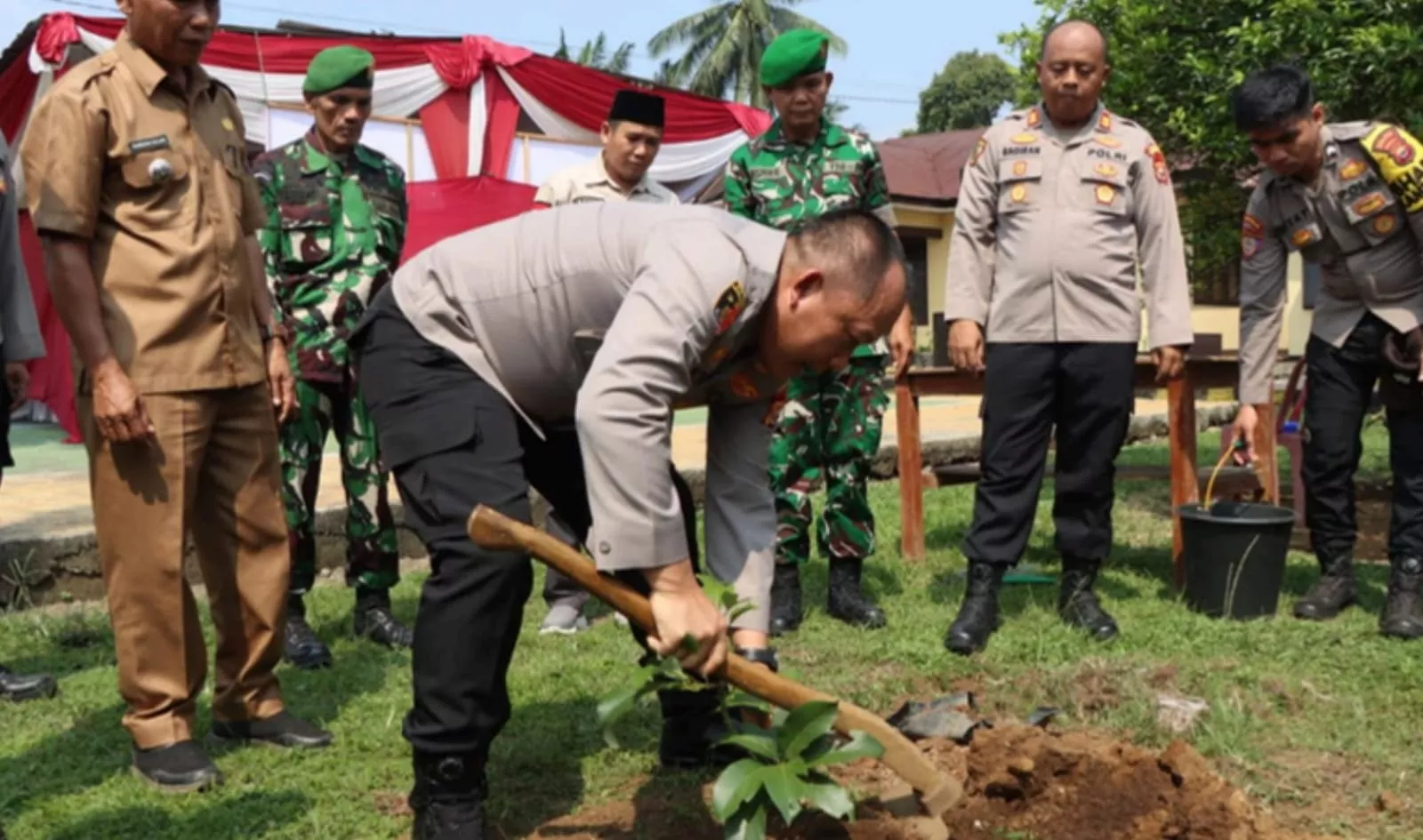 Green Policing, Polda Bengkulu dan Polres Jajaran Bersama Masyarakat Jaga Lingkungan dan Ruang Publik