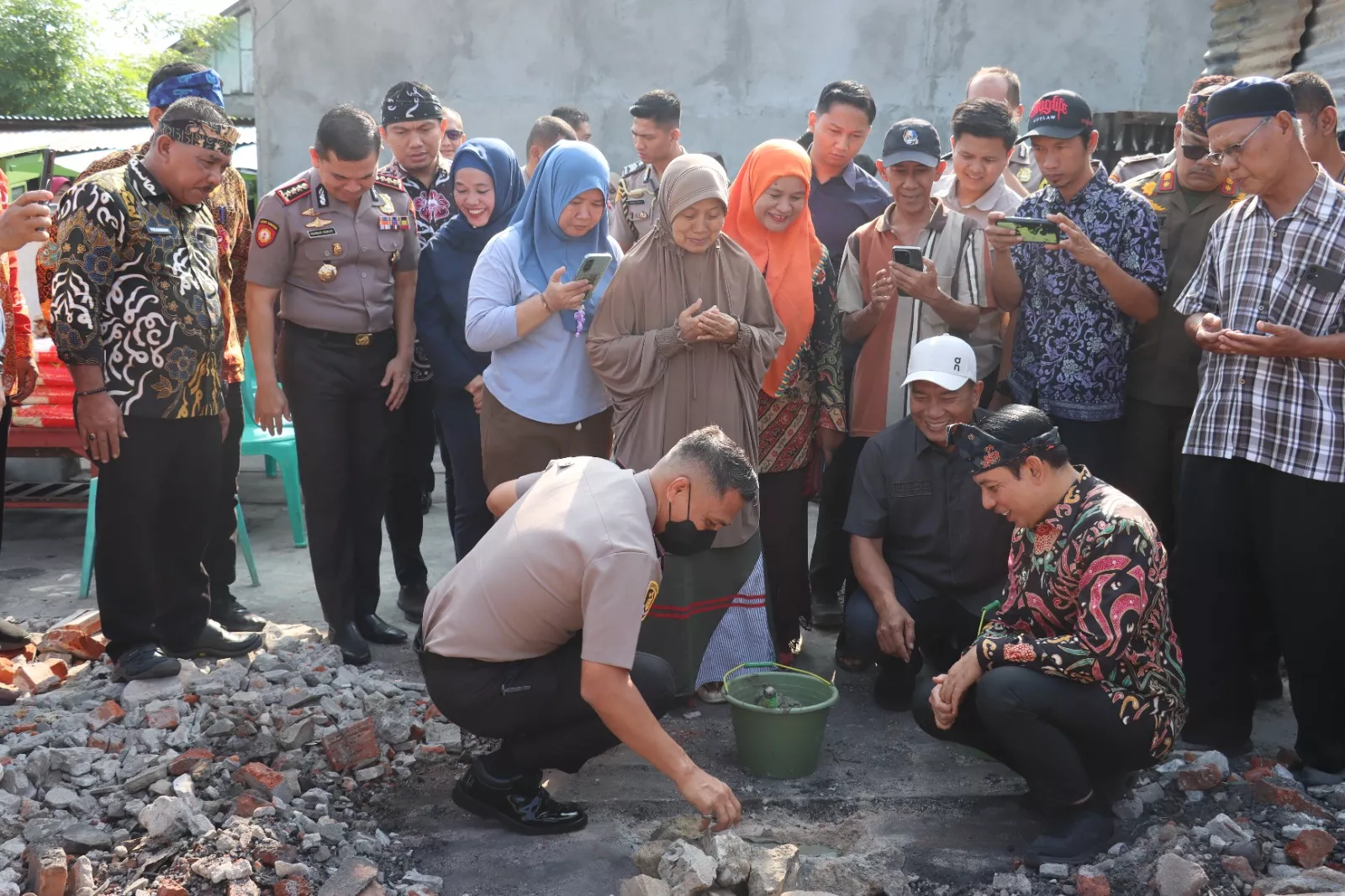 Kepedulian Polri , Kapolda Bengkulu wujudkan Bedah Rumah Korban Kebakaran, Tebar Harapan Baru