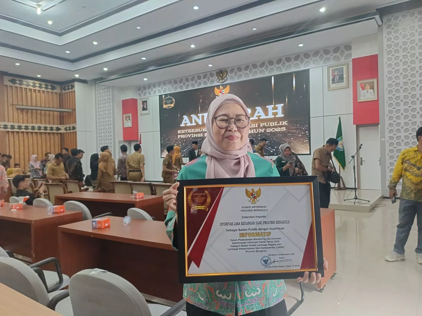 Hat-trick Transparansi: OJK Bengkulu Pertahankan Predikat 'Badan Publik Informatif' Tiga Kali Berturut-turut