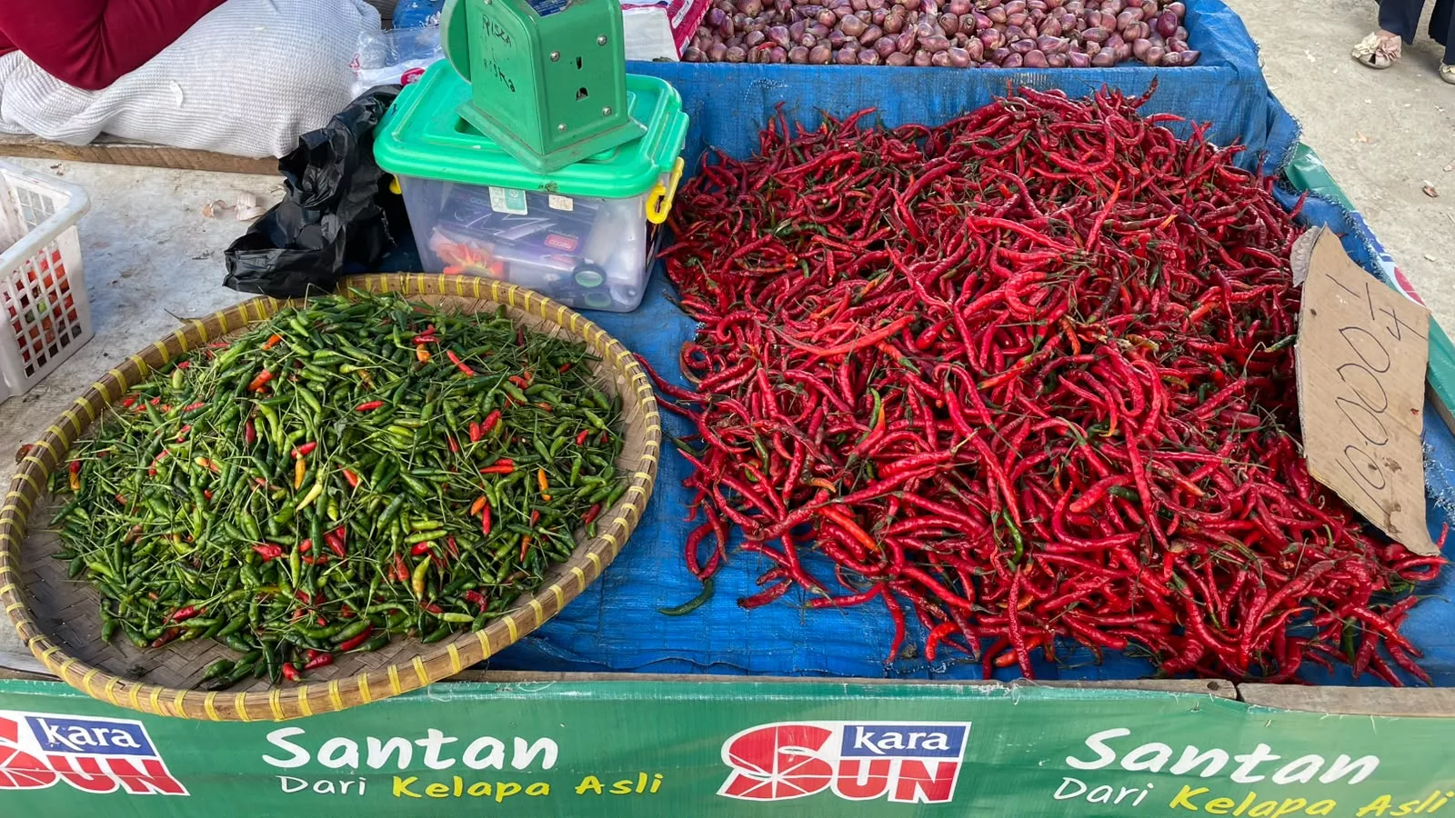 Harga Cabai Merah Turun, Cabai Rawit Naik di Pasar Pulau Baai