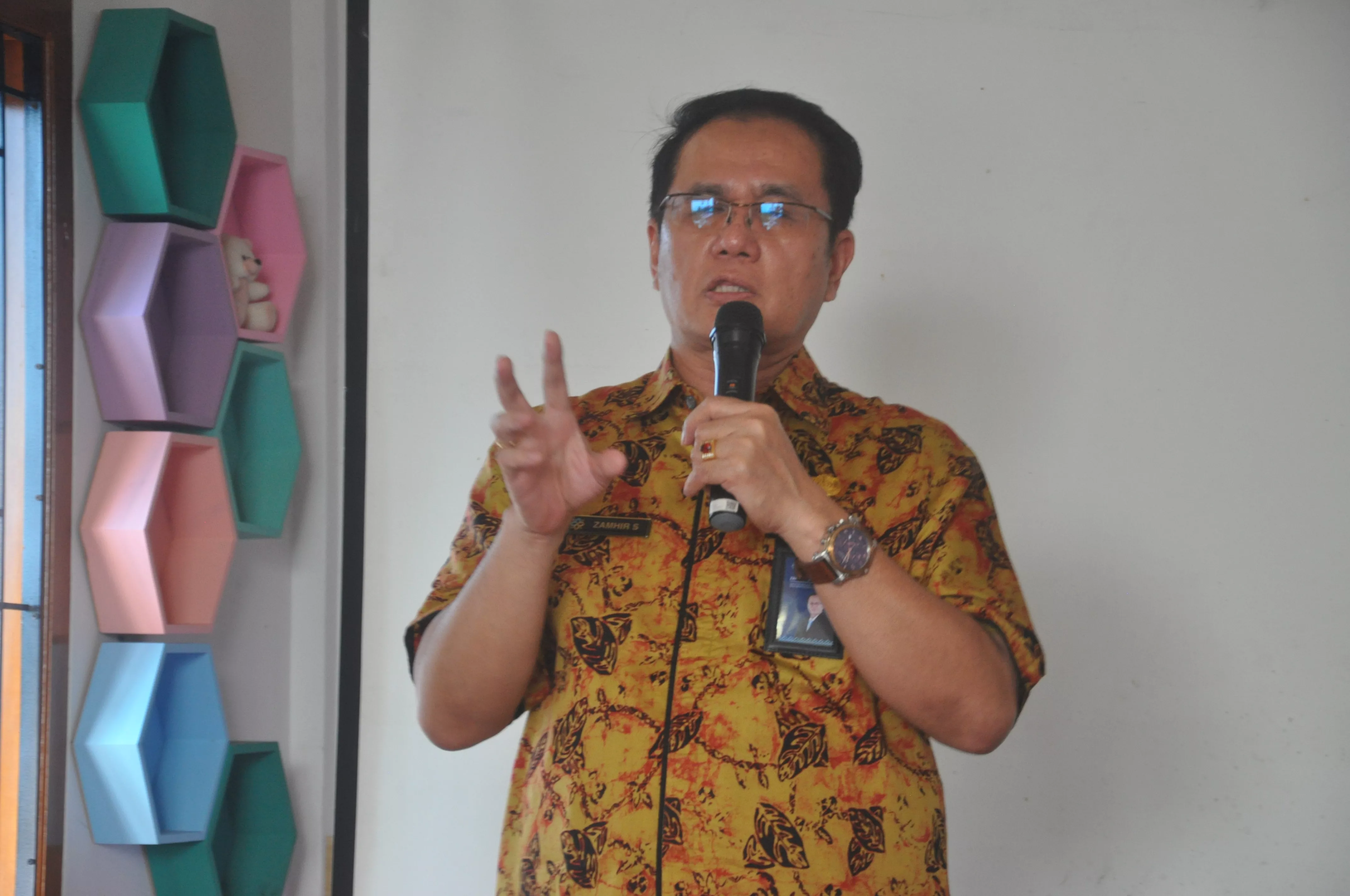 Zamhir : Dalam Meningkatkan Kesehatan Ibu, Perlu Penguatan Peran Ayah  