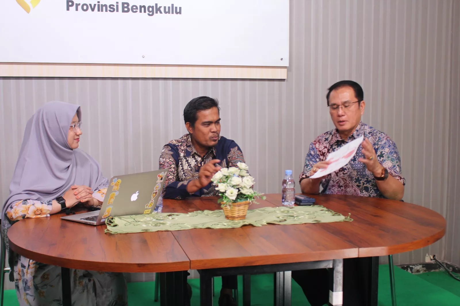 Meretas Mitos : Vasektomi Itu Sehat, Tidak Mengurangi Kejantanan Pria