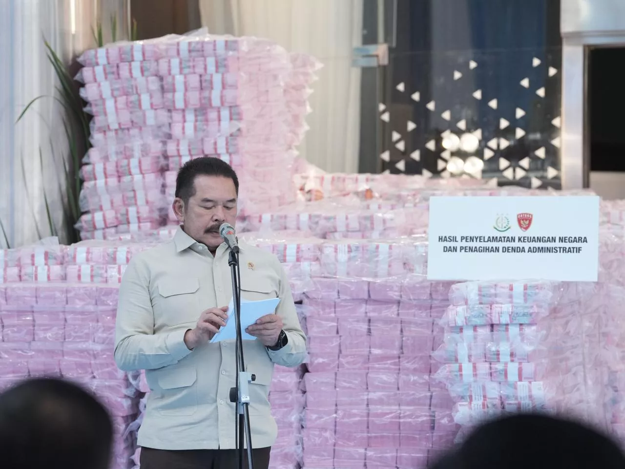 Satgas PKH Sita 4 Juta Hektare Hutan Ilegal,  Setor Rp 6,6 Triliun ke Kas Negara