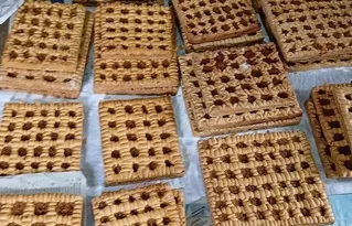 Kue Bai Tat, Warisan Rasa Khas Bengkulu yang Melegenda