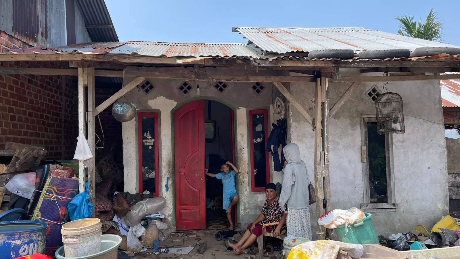 Warga Sekitar TPA Air Sebakul Soroti Masalah Limbah Hingga Ketergantungan Ekonomi