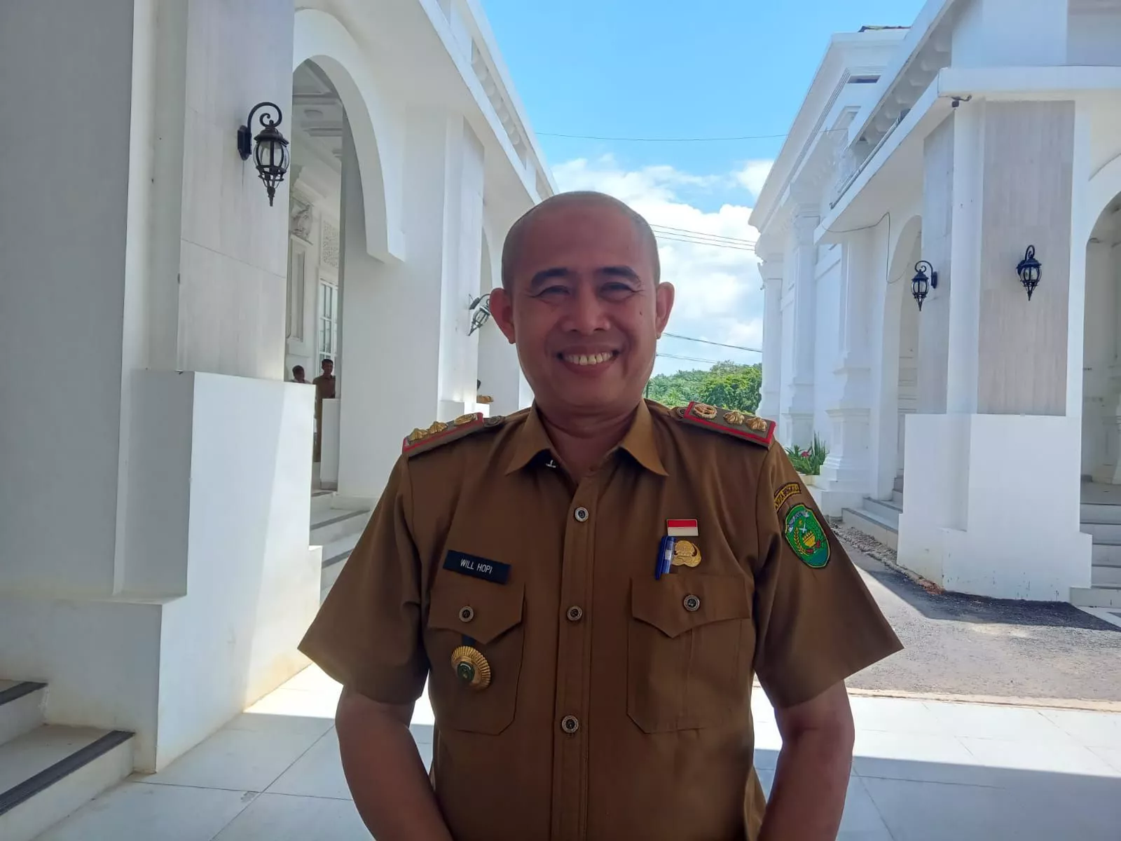 Lengkapi Rantai Produksi, Pemkot Bengkulu Kucurkan Bantuan Pakan untuk Kelompok Pembudidaya