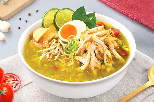 Soto Ayam, Sup Legendaris yang Tak Pernah Kehilangan Penggemar