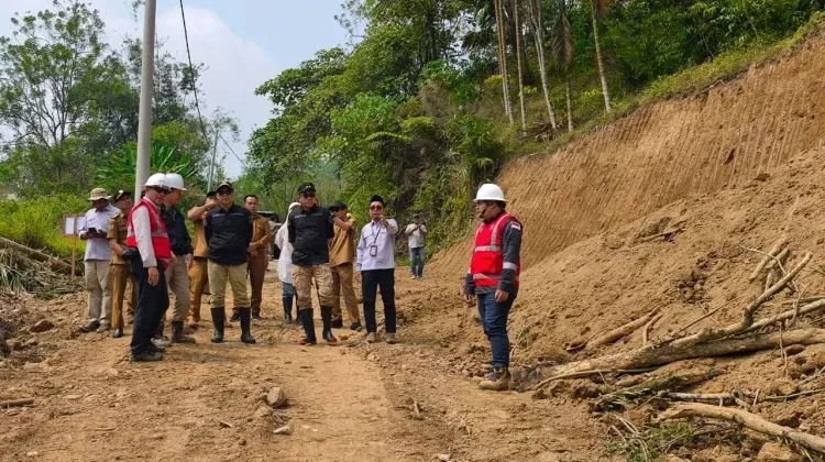 Bupati Kepahiang Tinjau Infrastruktur Pendukung WKP Panas Bumi