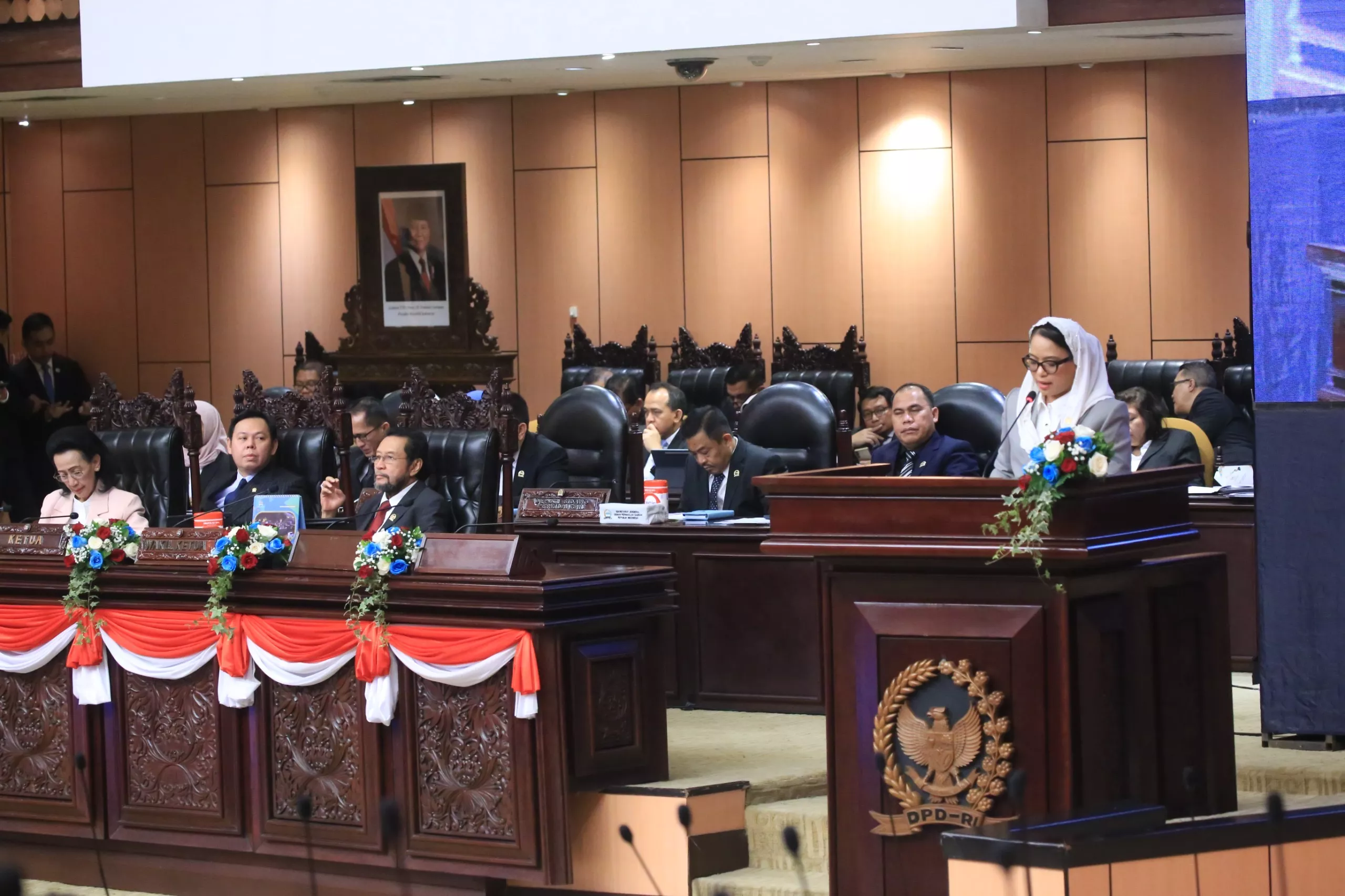 Sidang DPD RI: Destita Khairilisani Angkat Isu Honorer, Narkotika hingga Pendidikan di Sumatera