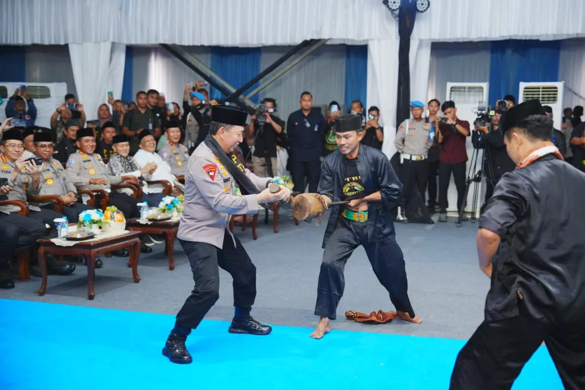 Kapolri Dorong Silat dan Debus Banten Jadi Sumber Devisa Daerah