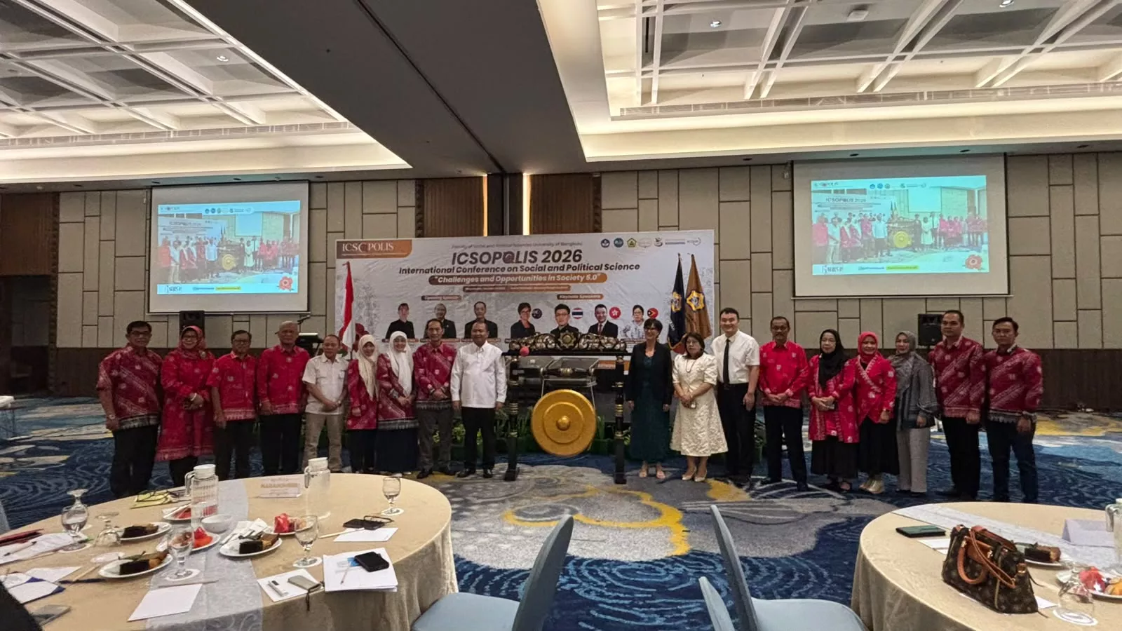Buka ICSOPOLIS 2026, Rektor UNIB Soroti Dampak AI terhadap Kehidupan Manusia