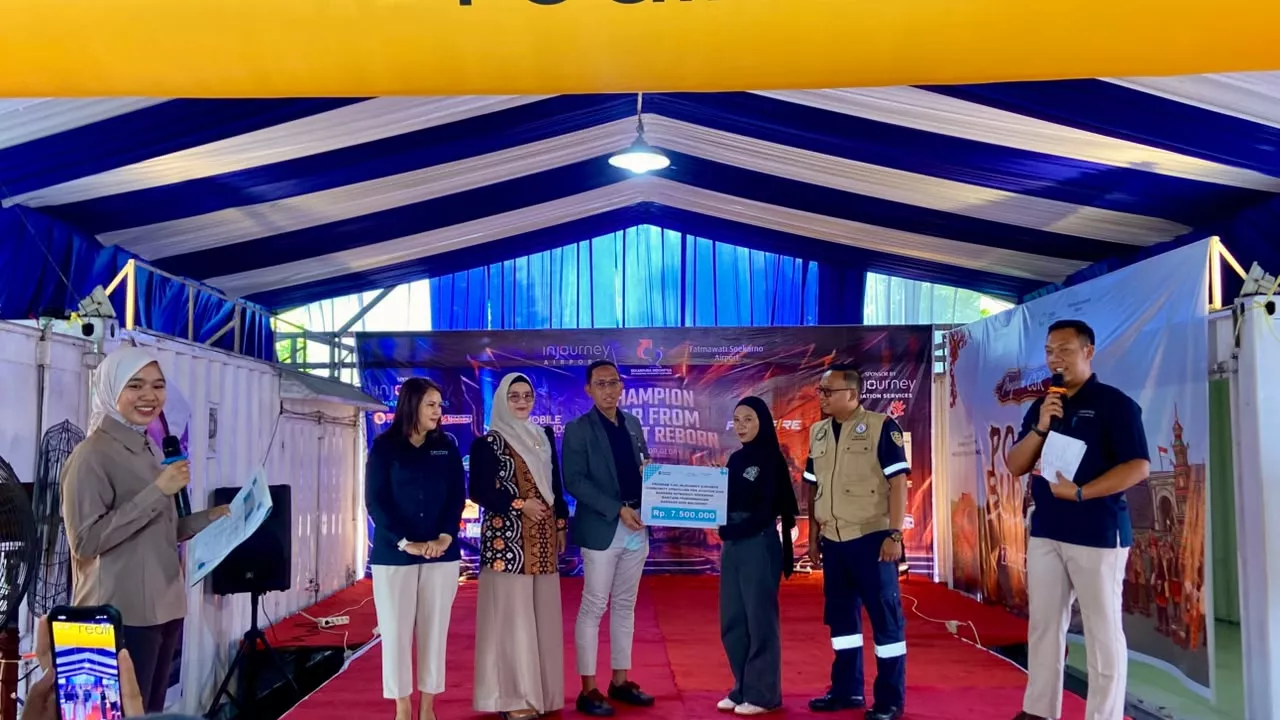 Bandara Fatmawati Soekarno Salurkan Bantuan TJSL untuk Dukung Pelestarian Seni Budaya Bengkulu
