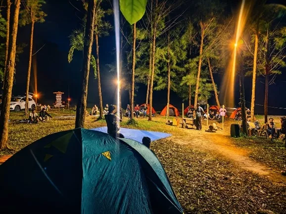 Glamping Pantai Cemoro Sewu Jadi Wisata Baru di Seluma