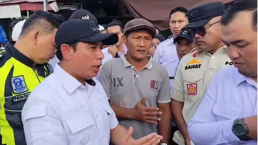 Viral di Bengkulu: Adu Argumen Dedy Wahyudi dan Ketua PKL Pasar Minggu Soal Undian Lapak