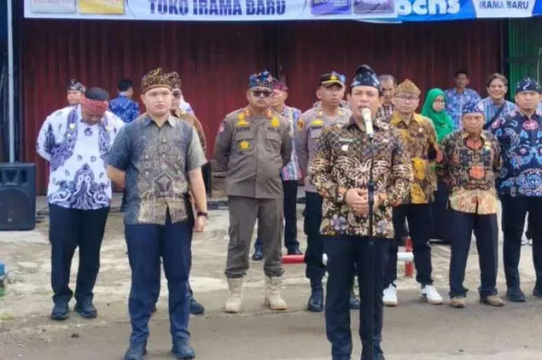 Apel di Jantung Pasar, Walikota Bengkulu Ajak PKL 'Satu Barisan' Tata Panorama
