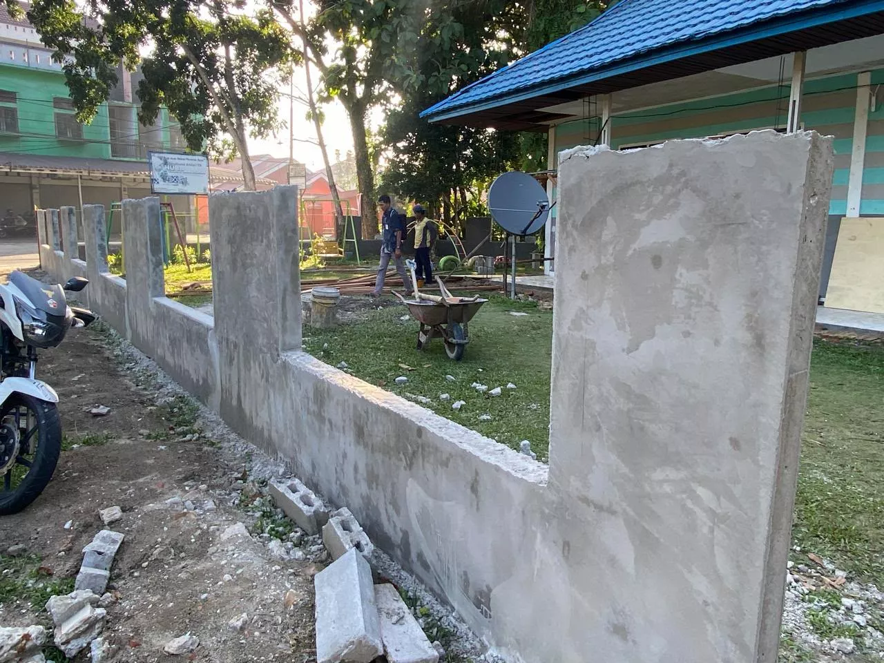 PLN Ubah FABA Jadi Pagar dan Ruang Belajar demi Anak di Hari Pelanggan Nasional