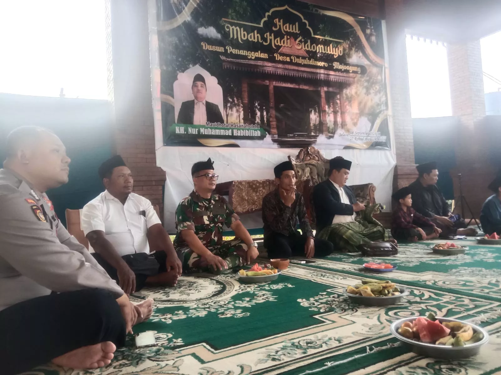 Bati TUUD Koramil Mojoagung Hadiri Haul Mbah Hadi di Sidomulyo