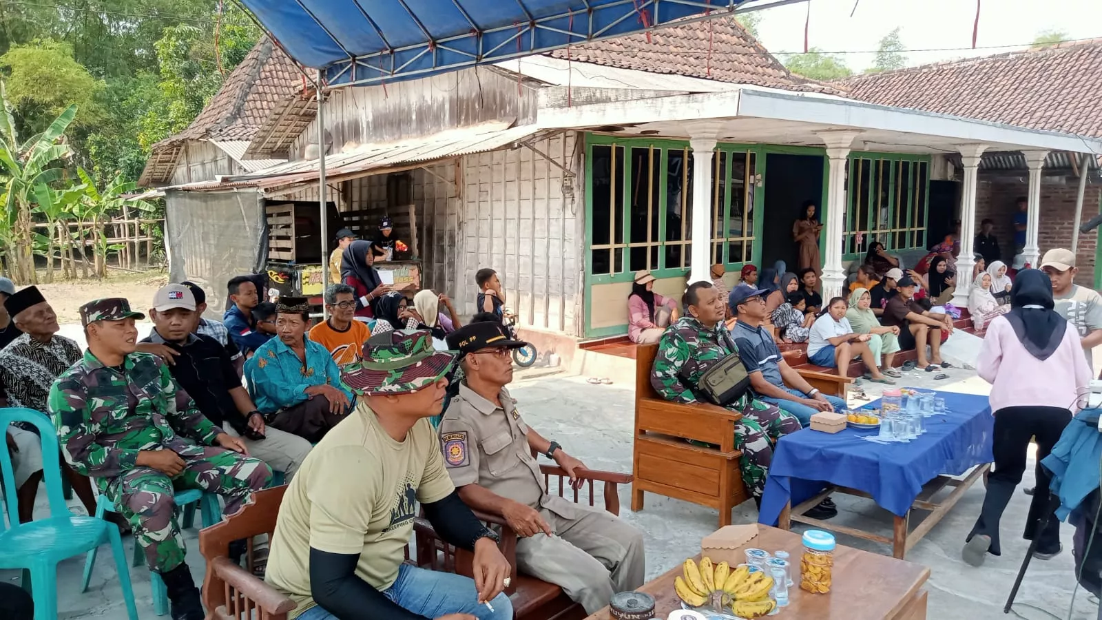 Babinsa Koramil Plandaan Intensifkan Komsos dengan Warga Desa Bangsri