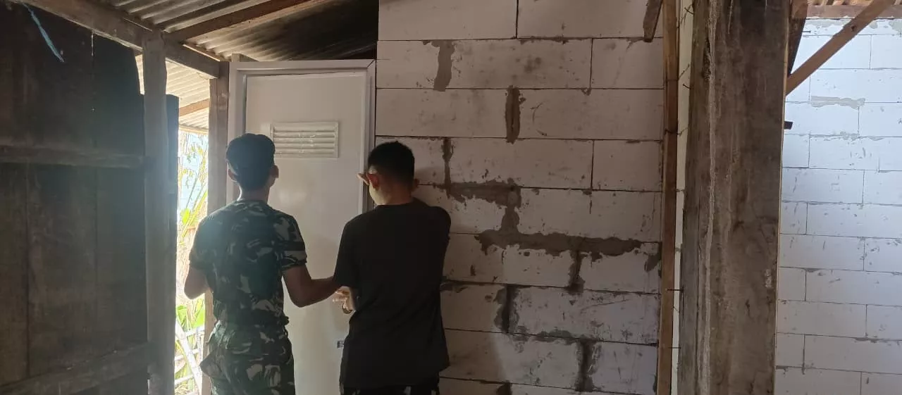 Pembangunan MCK Rumah Pak Karso di TMMD ke-130 Masuki Tahap Pemasangan Dinding