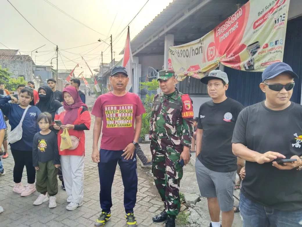 Babinsa Koramil Kota Jombang Intensifkan Komsos dengan Warga Janti