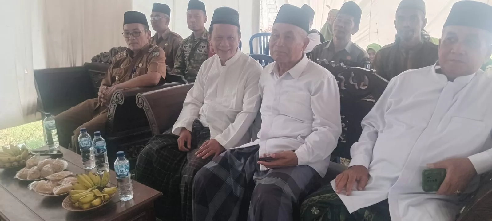 Babinsa Ngoro Hadiri Pengajian di Balai Desa Jombok