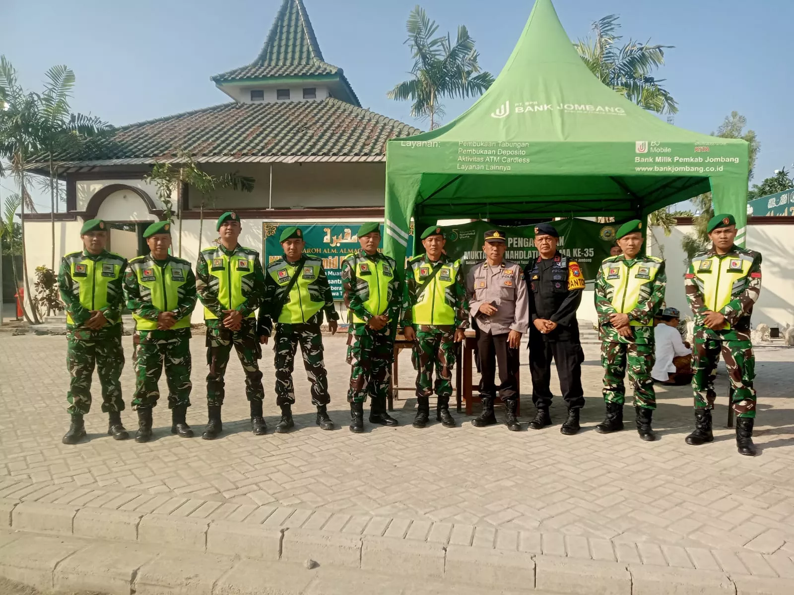 Danramil Mojoagung Pimpin Pengamanan Muktamar NU ke-35