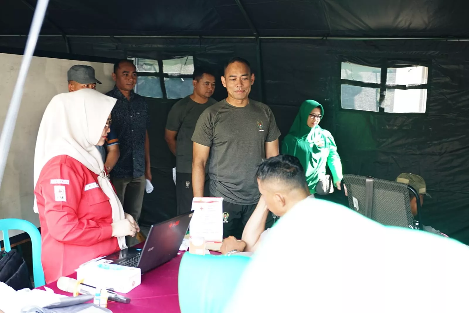 Kodim Jombang Gelar Donor Darah dan Pengobatan Gratis Sambut HUT TNI ke-81