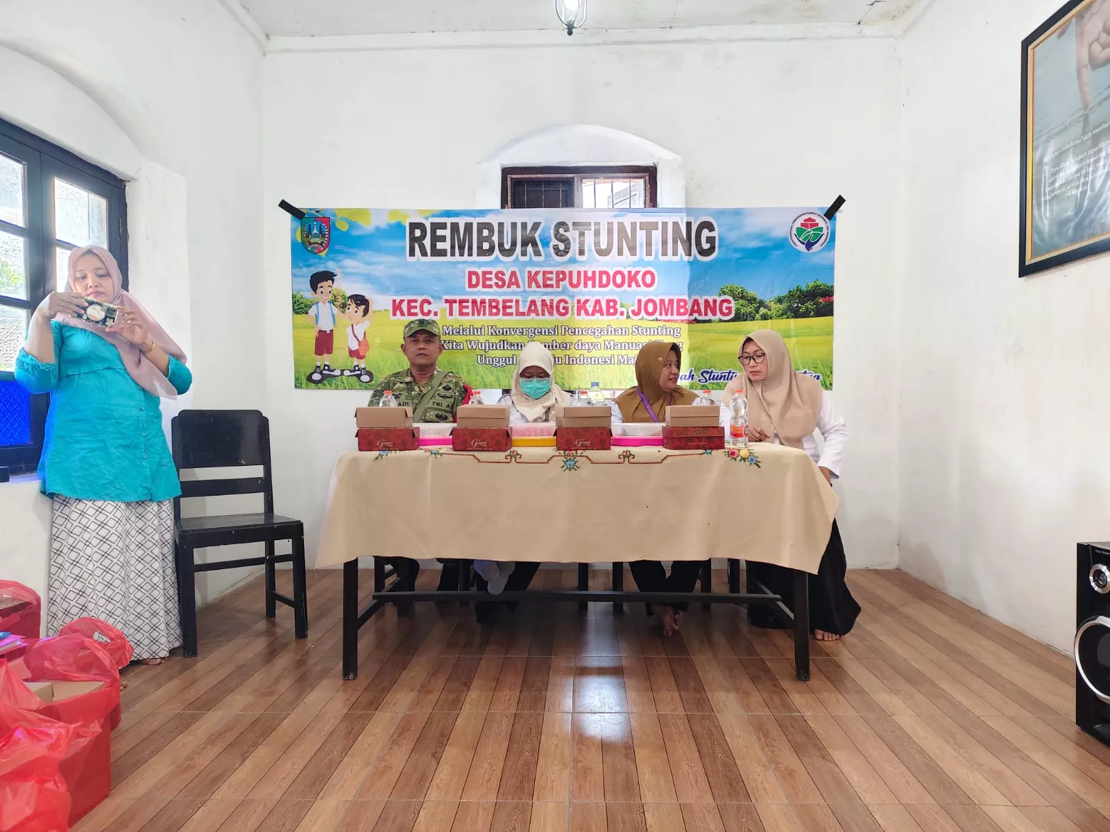 Babinsa Tembelang Hadiri Rembuk Stunting di Desa Kepuhdoko Jombang