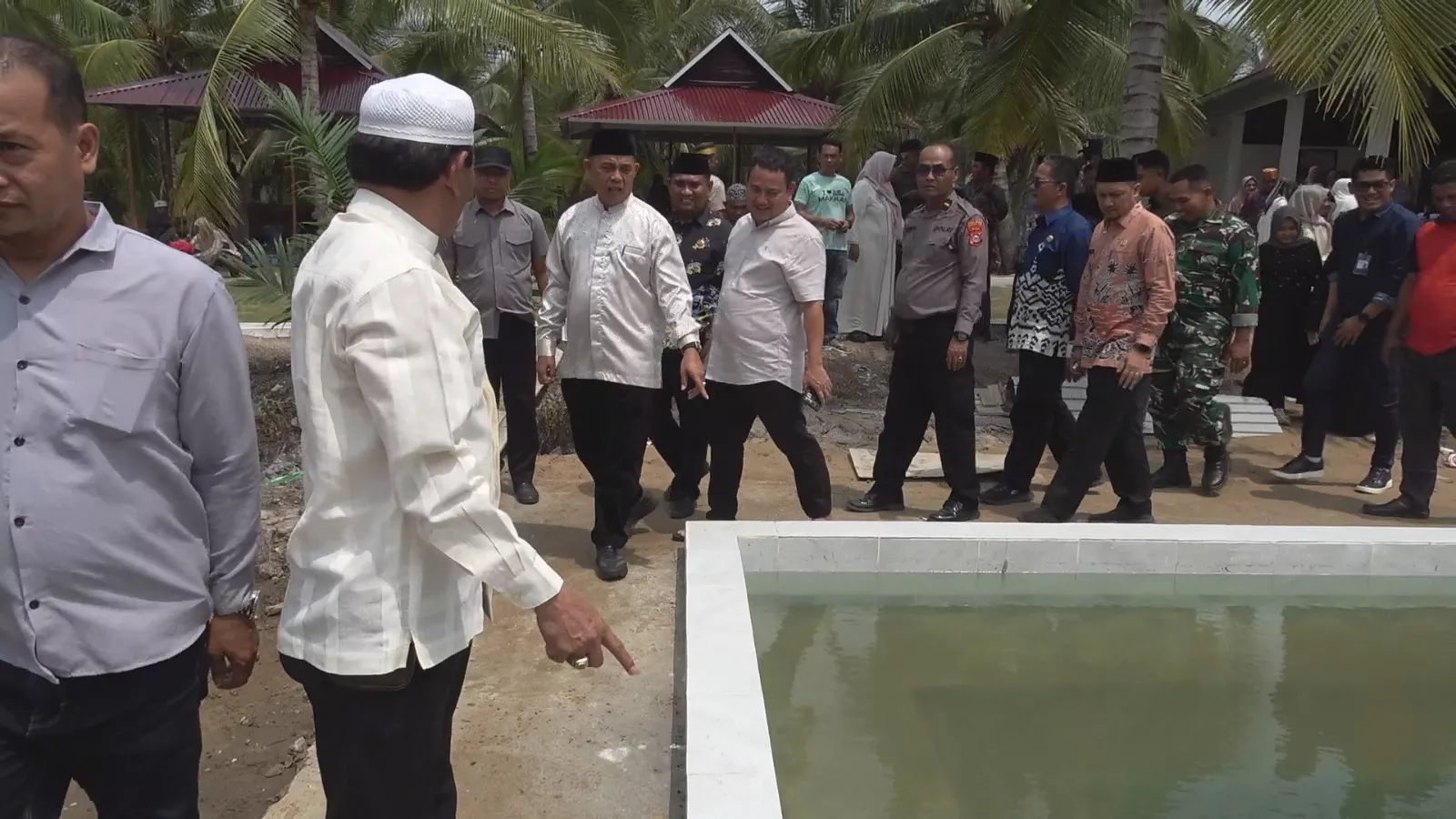 Bupati Inhil Resmikan Taman Kolam Tiga Putri, Wisata Baru di Batang Tuaka