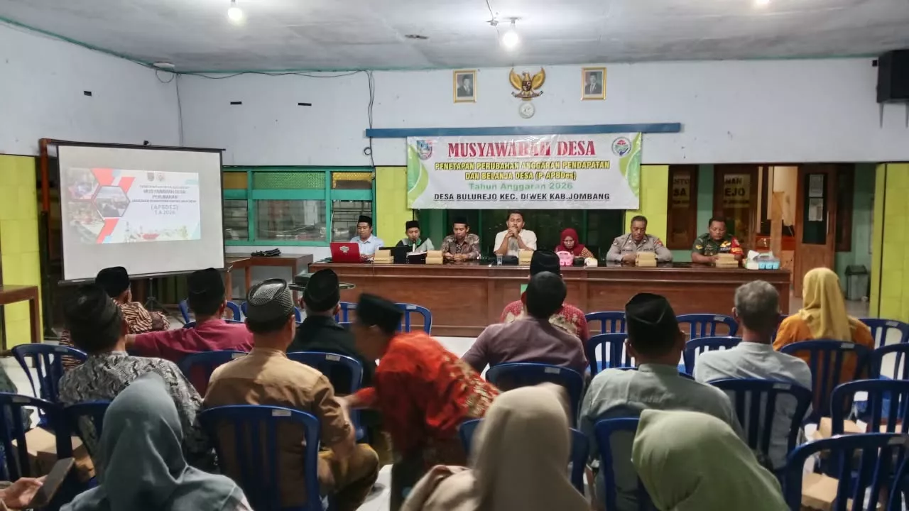 Babinsa Koramil Diwek Hadiri Musdes Bulurejo