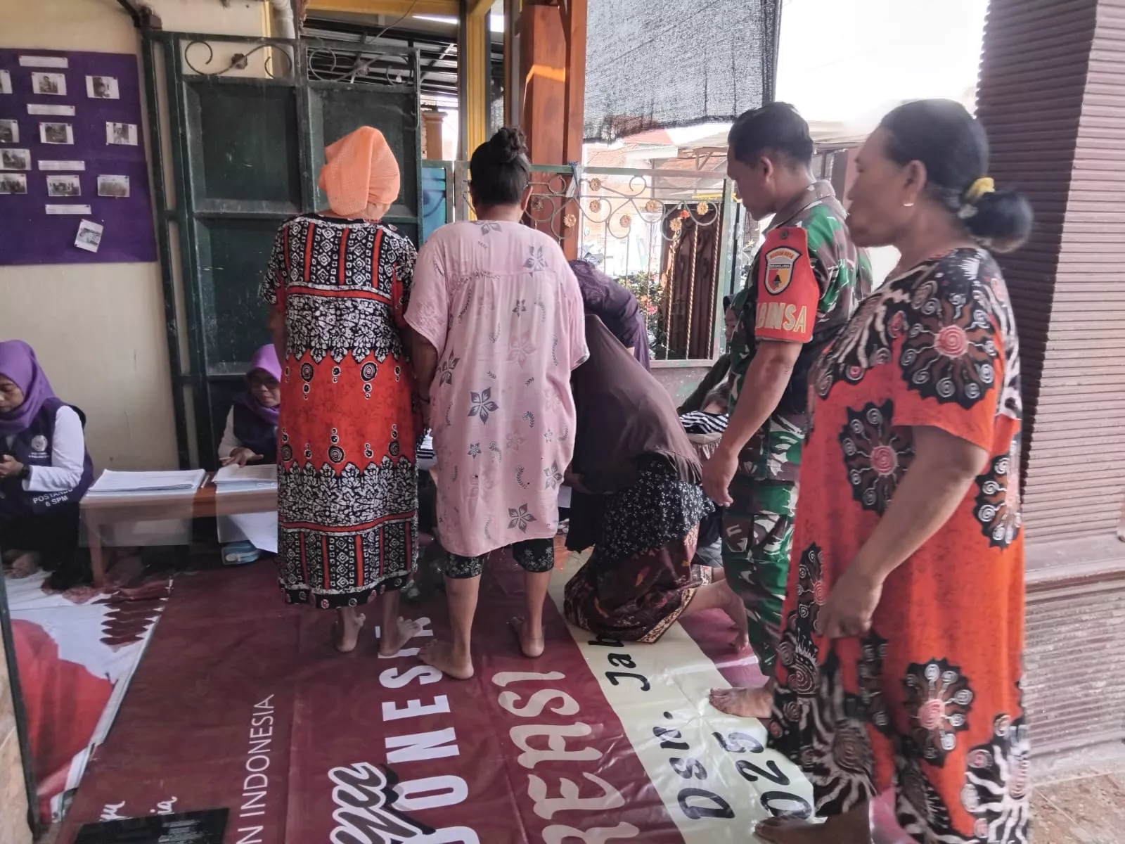 Babinsa Koramil Ploso Dukung Posyandu Balita di Desa Bawangan
