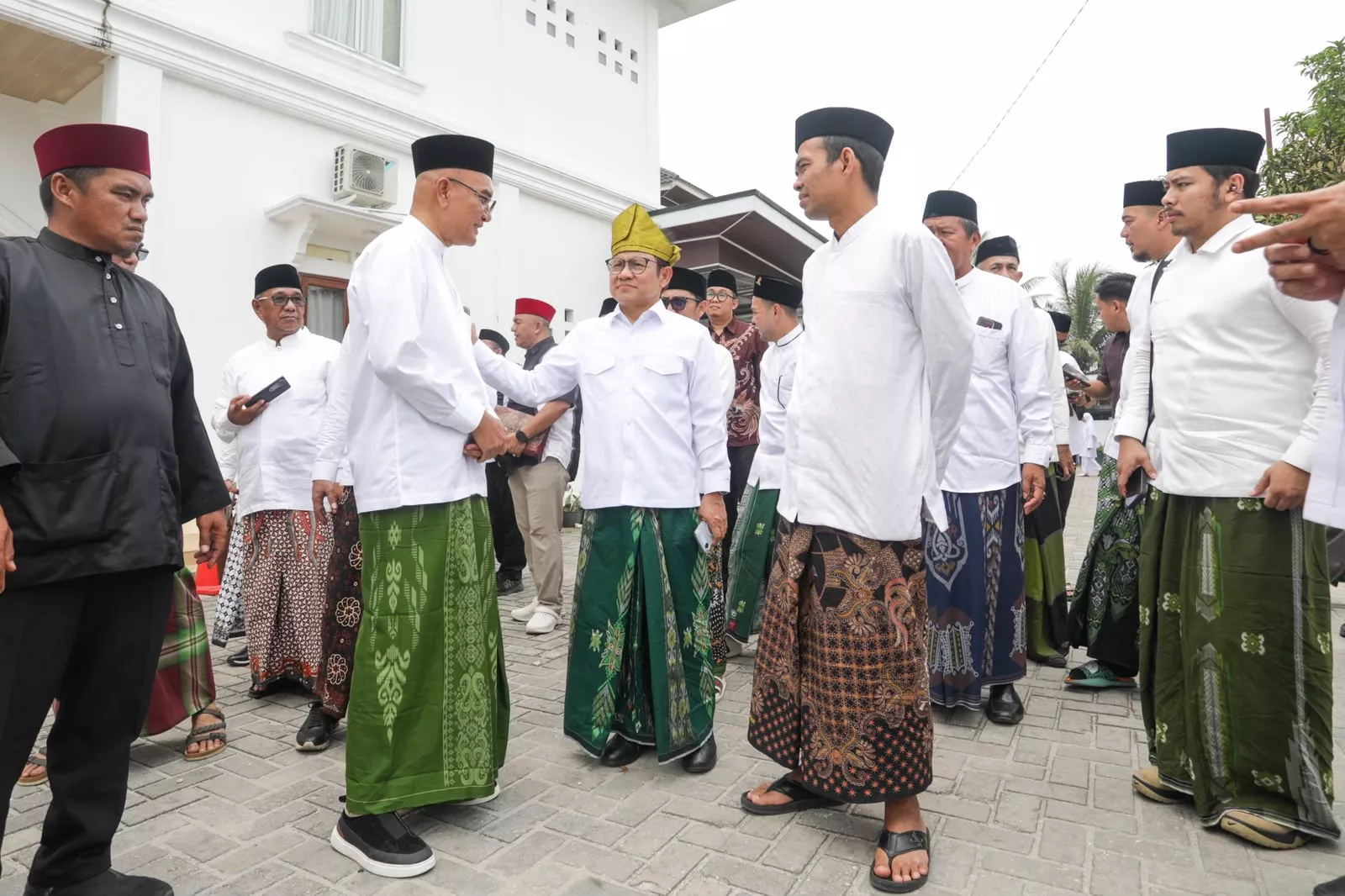 Gus Muhaimin Ungkap Kegelisahan saat Sowan UAS: Perpecahan Umat Tak Hasilkan Apa-Apa