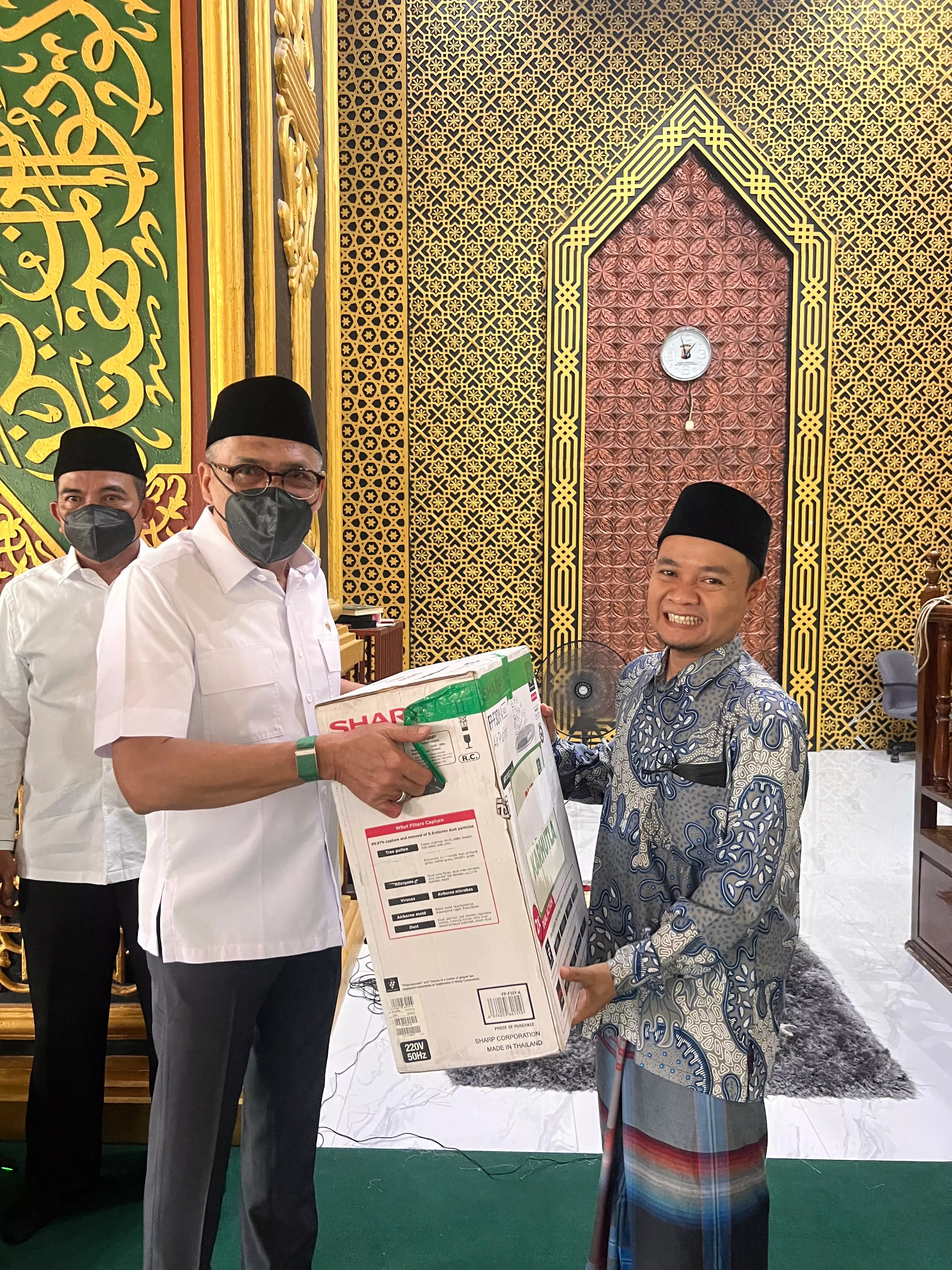 Gus Muhaimin Resmikan Rumah Bebas Asap di Pesantren Dar El Hikmah Pekanbaru