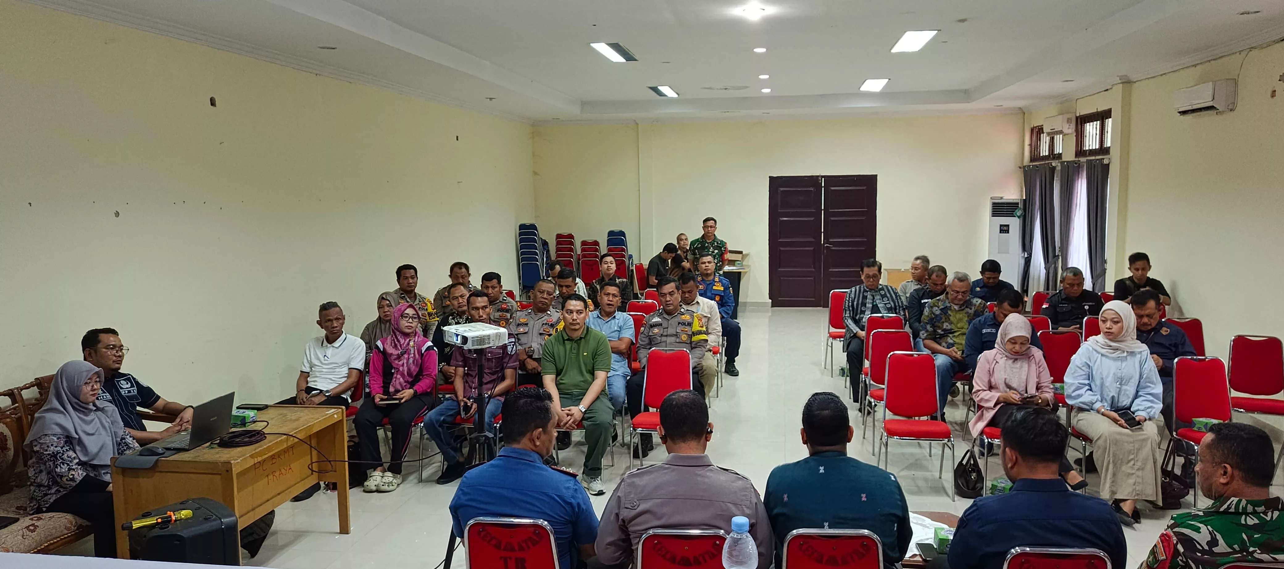 Hari Pelanggan Nasional , PLN Nusantara Power UP Tenayan Perkuat Sinergi Pengendalian Karhutla di Tenayan Raya