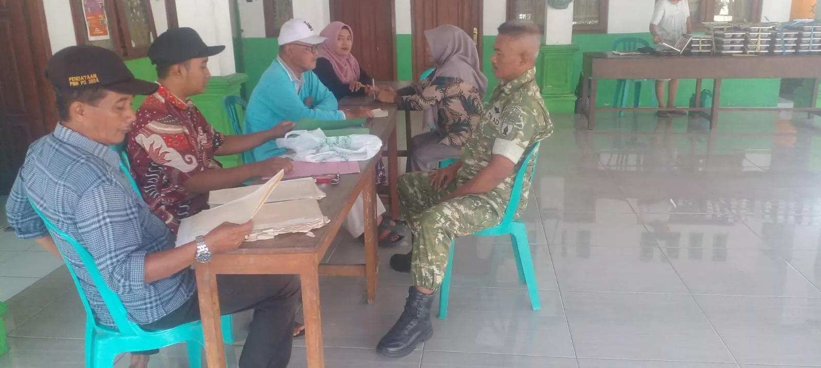Melalui Komsos, Babinsa Koramil Kota Jombang Serap Aspirasi Warga Sumberejo