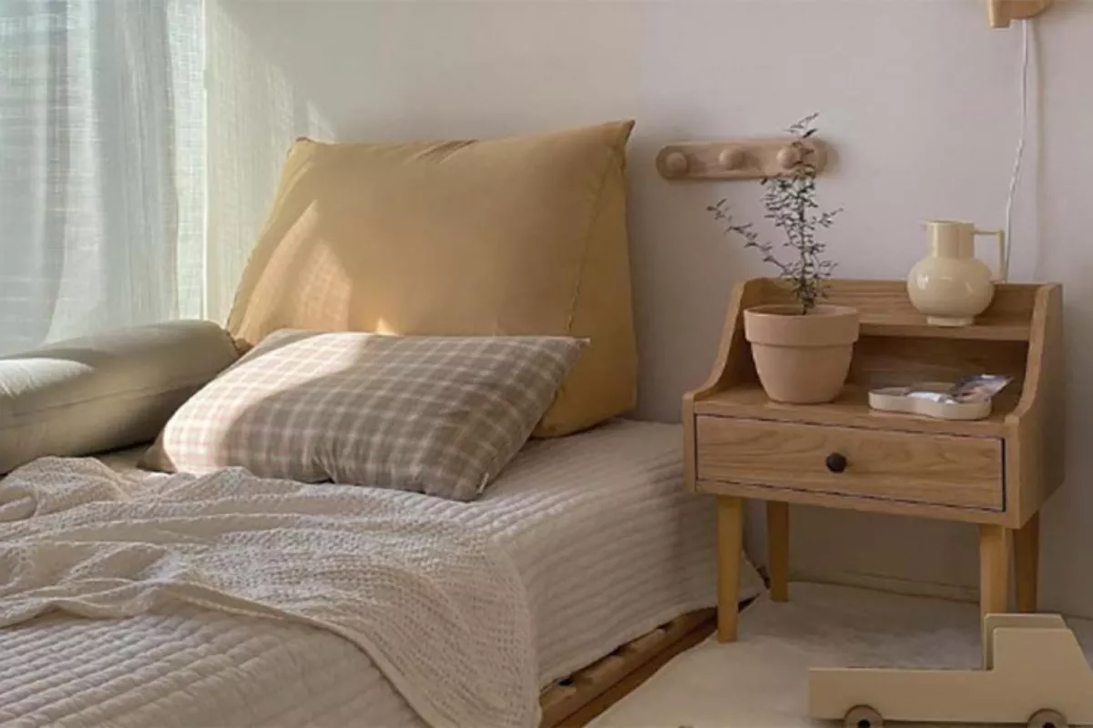 Tips Mengatasi Bau Apek di Kamar Kos Paling Ampuh