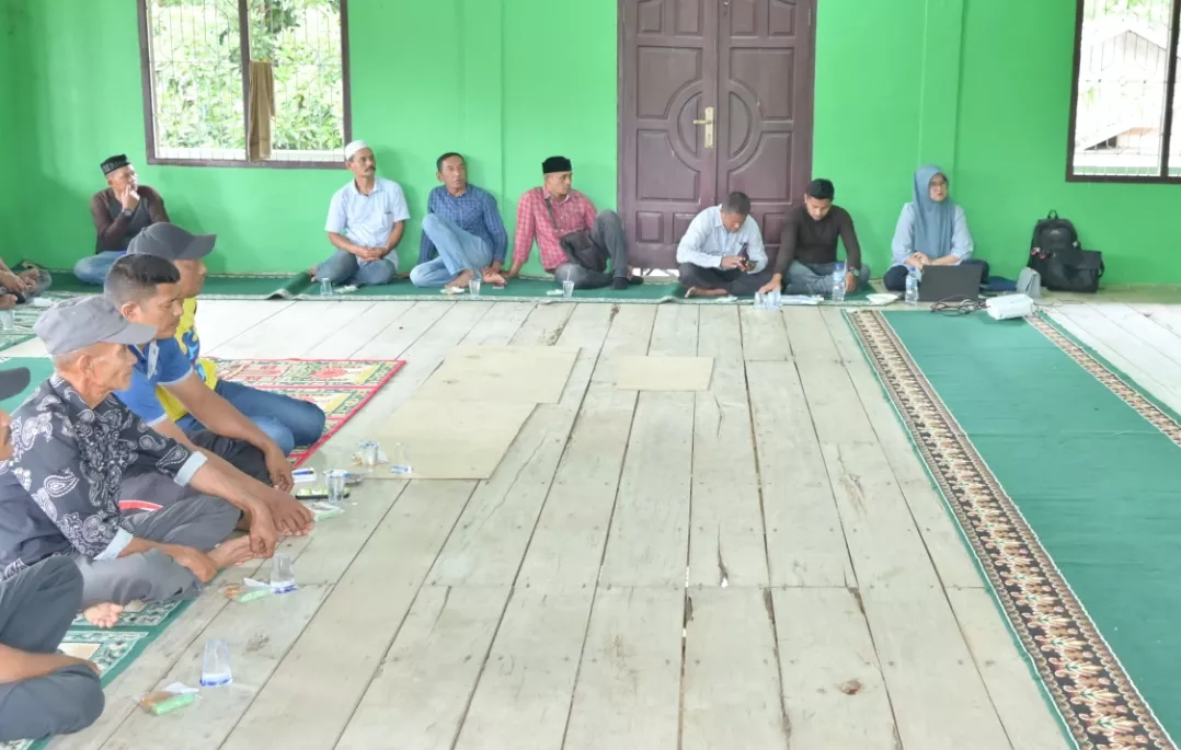 Tingkatkan Hasil Pertanian, TMMD ke-129 Lakukan Penyuluhan ke Petani Lhok Panah 