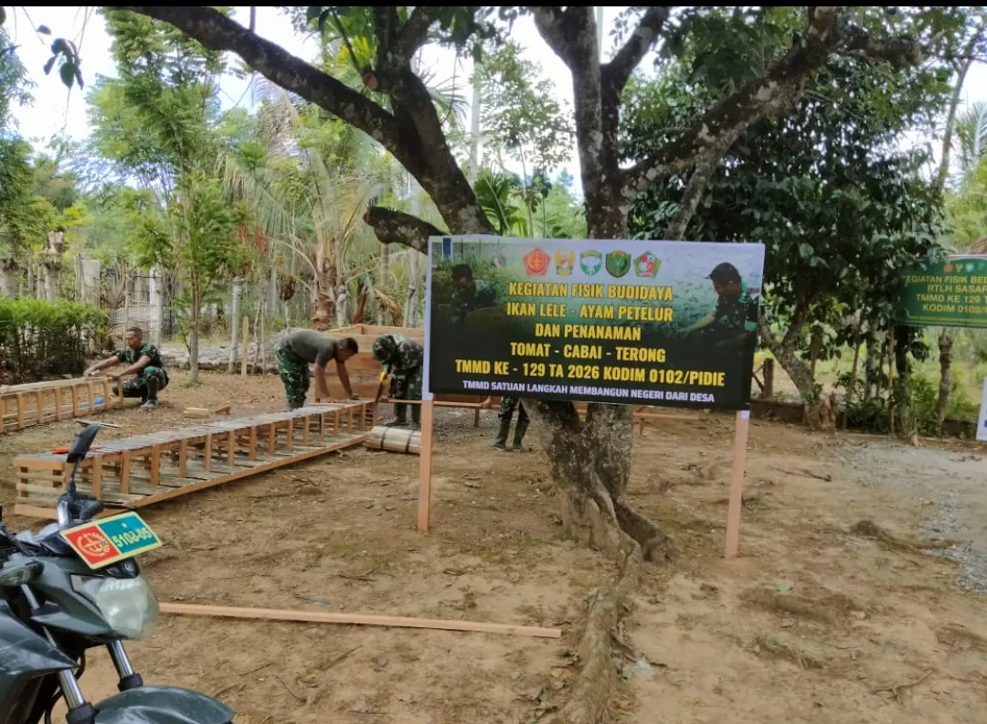 TMMD 129 Kodim 0102/Pidie Hadirkan Ketahanan Pangan, Bangun Kandang Ayam, Kolam Lele dan Kebun Sayur