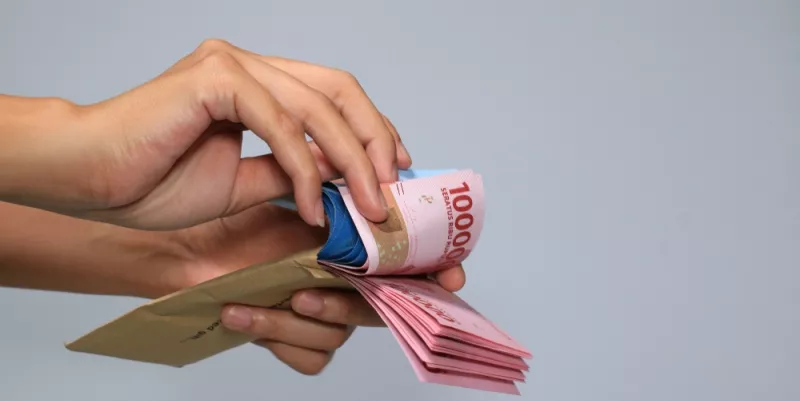 THR Jangan Sampai Habis Sekejap, Ini 5 Cara Mengelolanya dengan Bijak