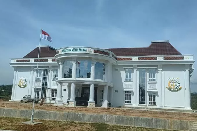 Dibangun Belasan Miliar, Kajati Bengkulu Tinjau Kantor Megah Kejari Seluma